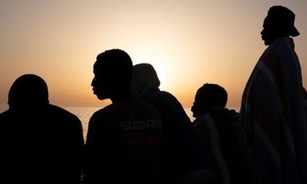 Más de 140 organizaciones piden reforzar la respuesta ante la emergencia humanitaria en Ceuta